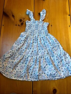 TEA COLLECTION 6 Smocked 100% Cotton Sun Dress